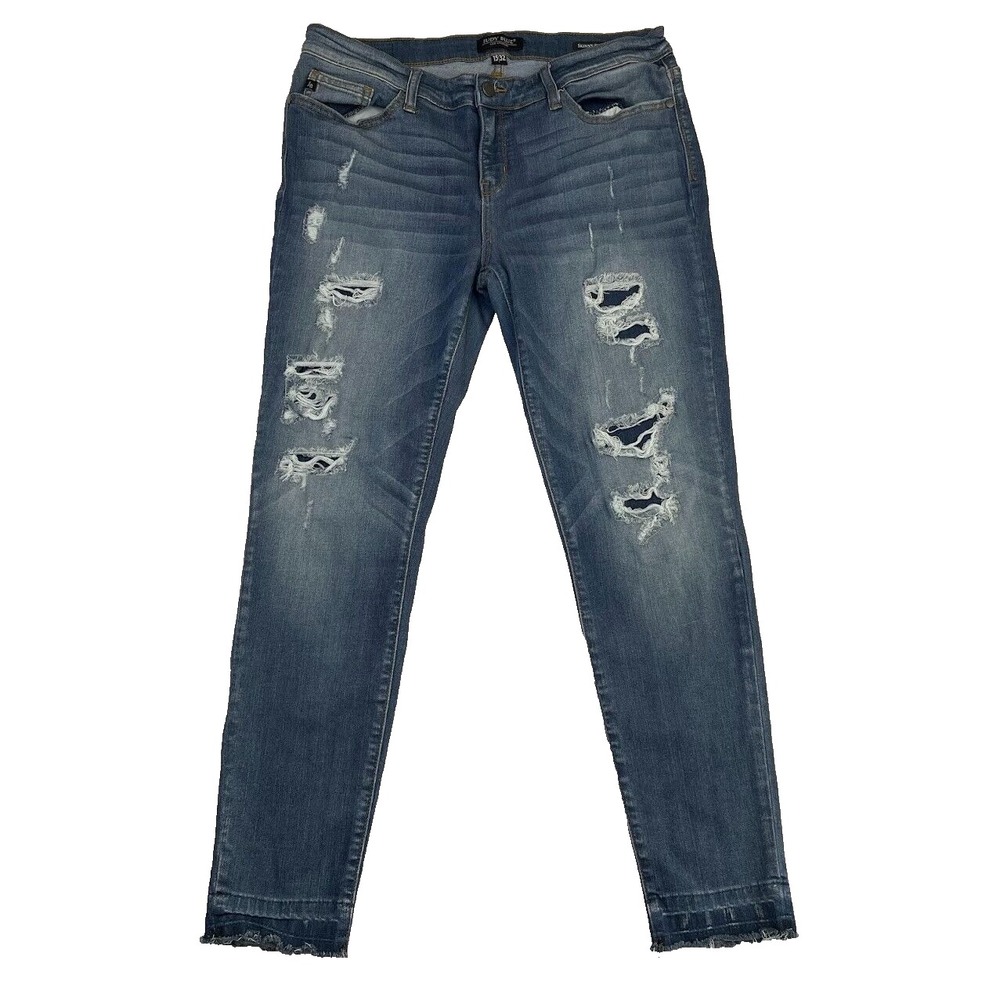 Judy Blue Jeans Womens Size 15/32 (32x27) Skinny Fit Patched Rip Stretch Raw Hem
